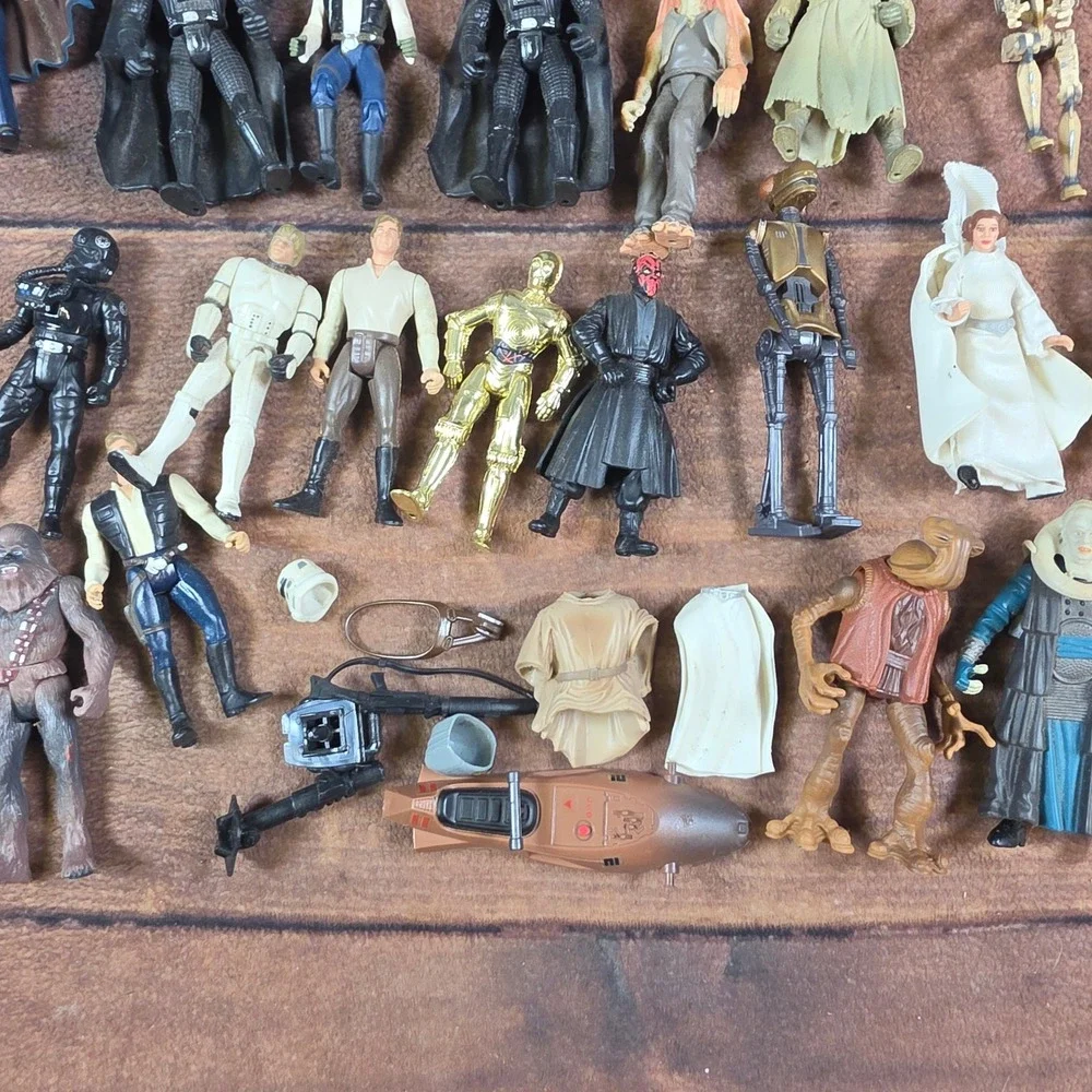 Hasbro Star Wars Action Figure Lot 40+ Pc Multicolor Good Vintage Modern Mix
